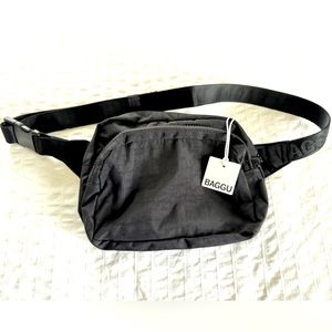 Black BAGGU Fanny Pack NWT